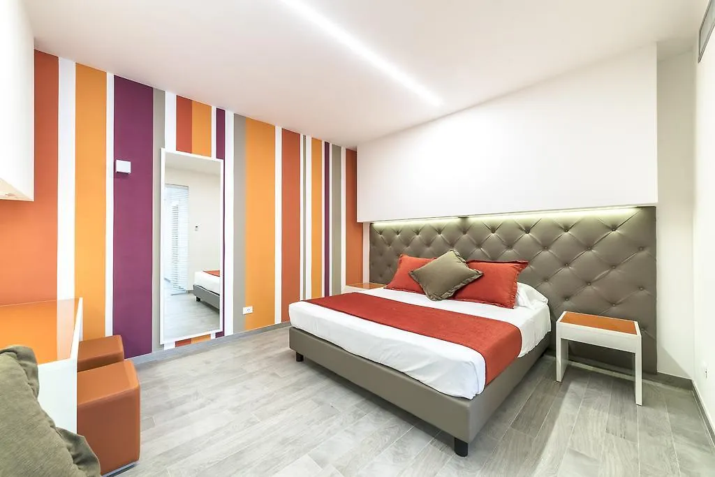 Hotel Tenda Rossa Marina Di Carrara