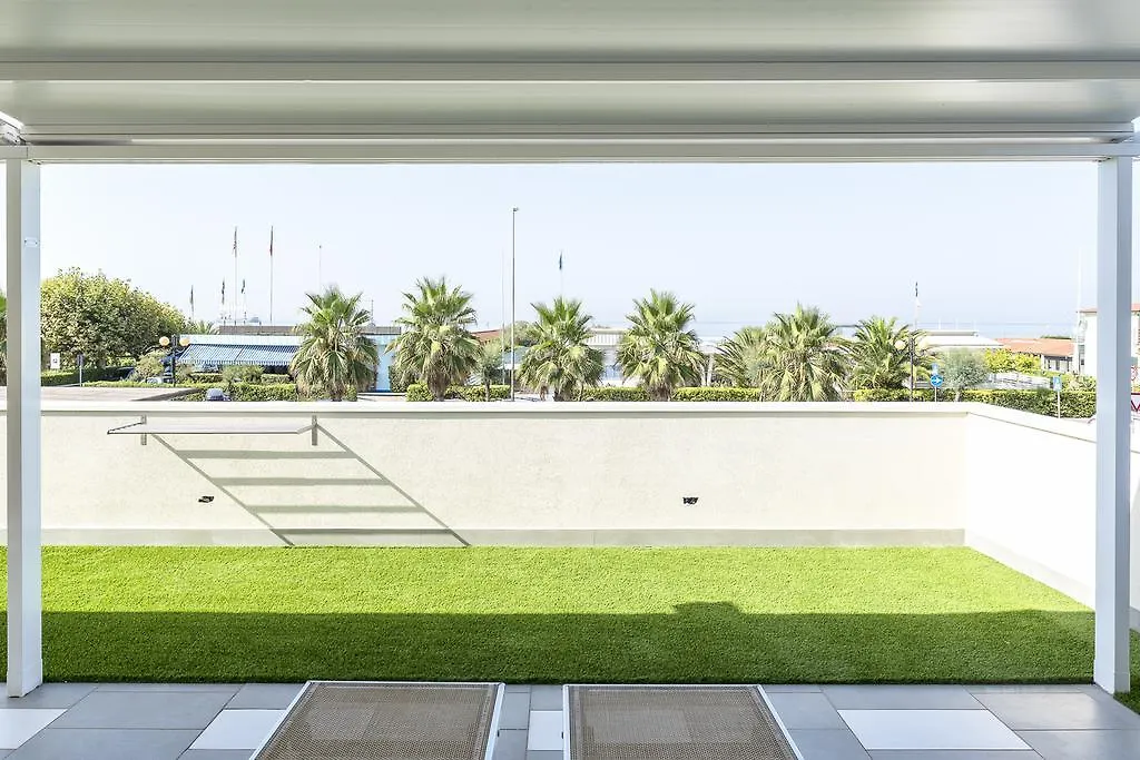 Hotel Tenda Rossa Marina Di Carrara